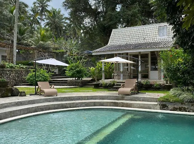 Aventus Ubud リゾート テガララン