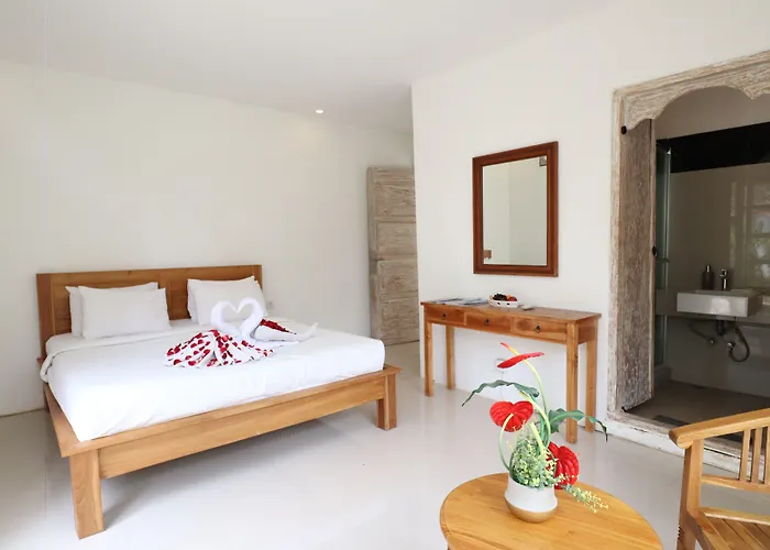Aventus Ubud * تيغالالانغْ
